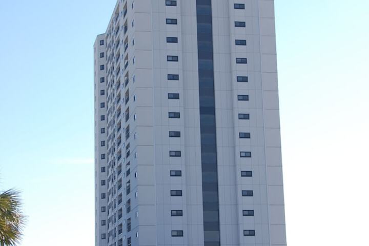Hotel 8 of 94