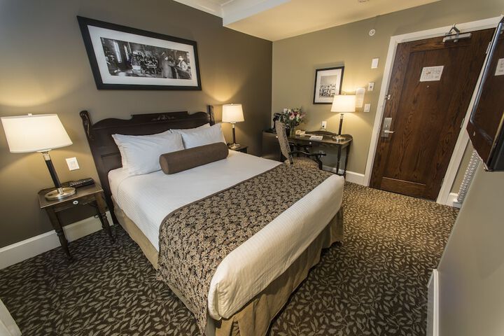 Hume Hotel & Spa
