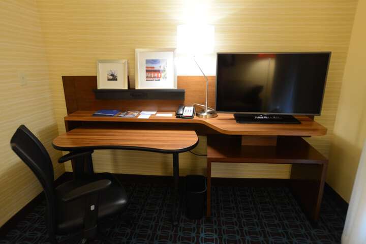 Fairfield Inn & Suites Bowling Green
