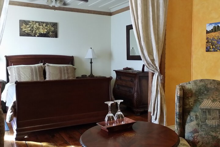 Room 18 of 40