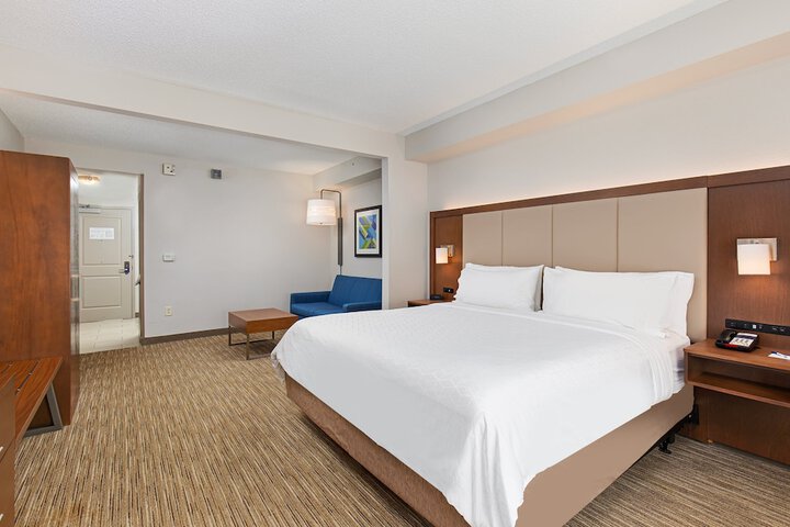 Room 29 of 81