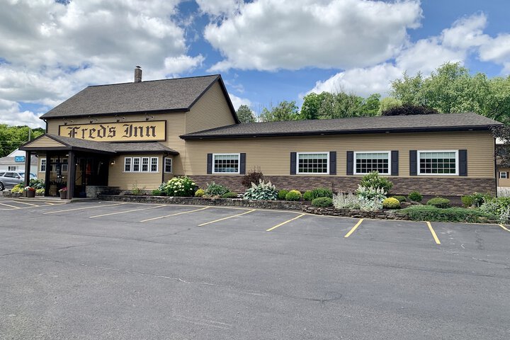 Freds Inn