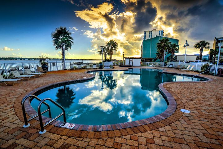 Pool 3 of 51