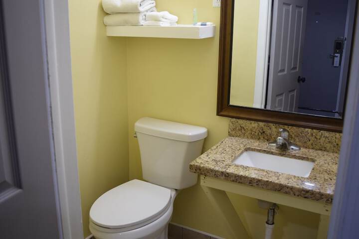 White Oaks Motel Pennsville / Carneys Point