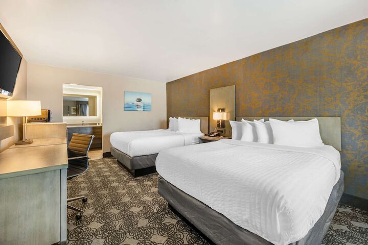 Room 40 of 80