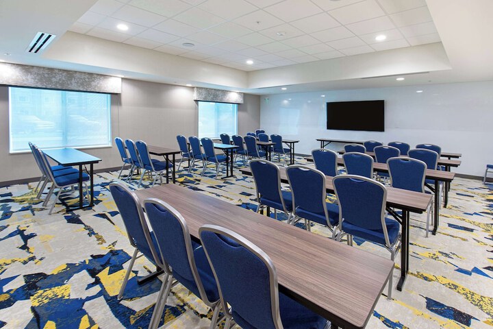 Hampton Inn Albertville