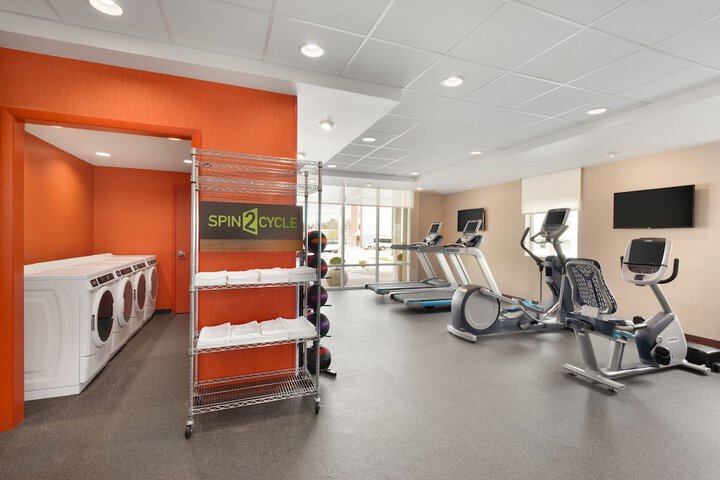Home2 Suites by Hilton Cleveland Beachwood