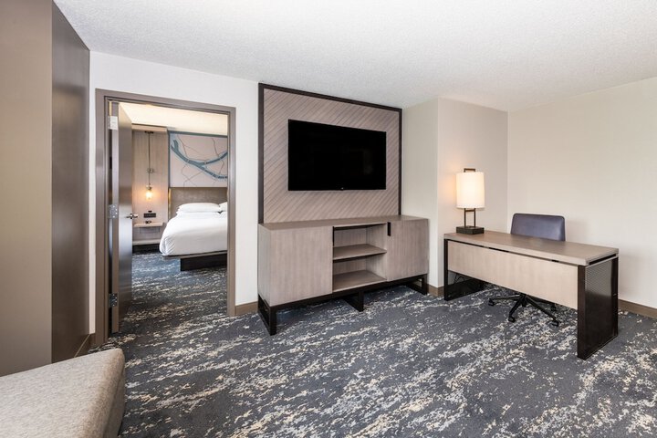 Pittsburgh Airport Marriott