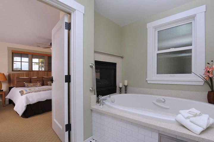 Room 45 of 125