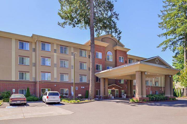 Hotel 5 of 41