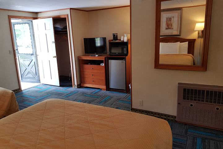 Room 25 of 57