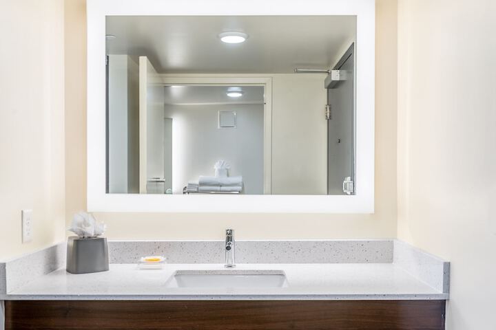 Holiday Inn Resort Panama City Beach by IHG