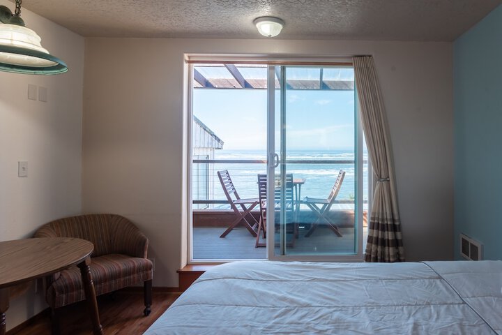 Terimore Bayfront Inn