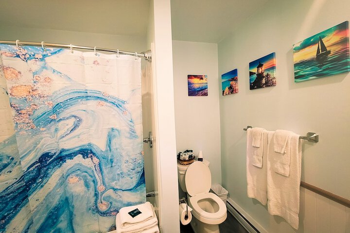 Room 100 of 147