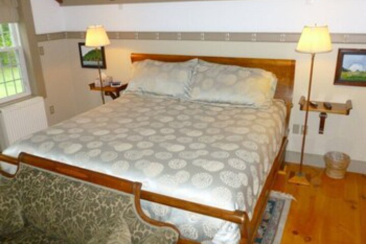 The Tolland Inn