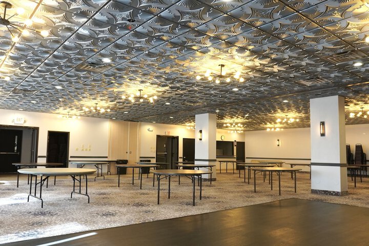 Ballroom/Hall 46 of 47