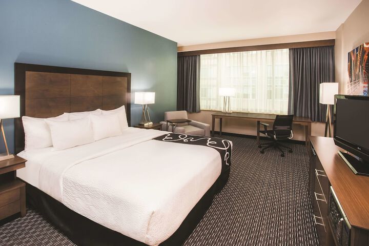 Room 44 of 68