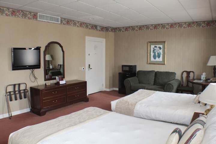 Waynebrook Inn Est 1865