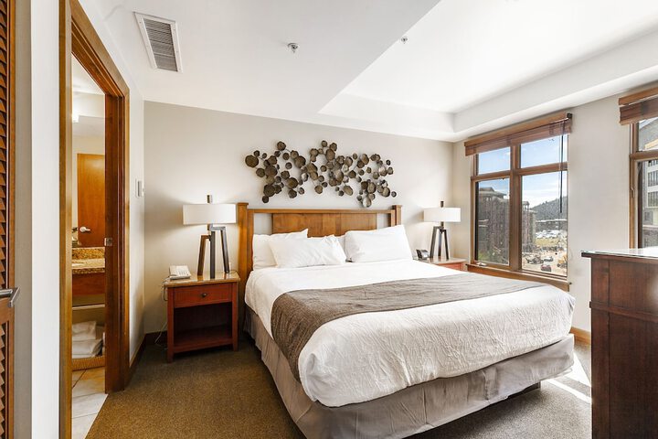 Room 92 of 261