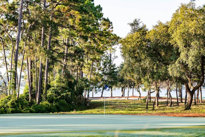 Golf 69 of 81