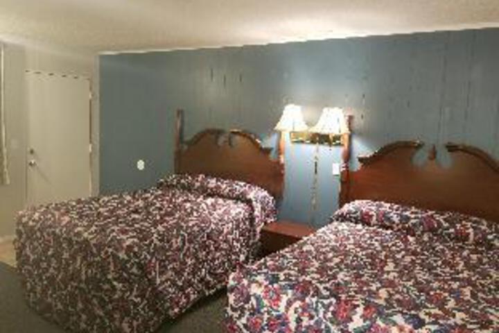 Budget Inn