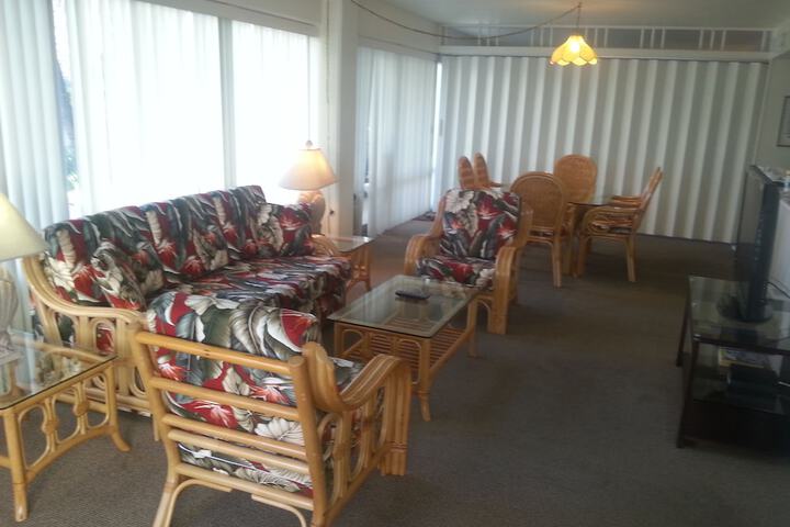 Room 26 of 40