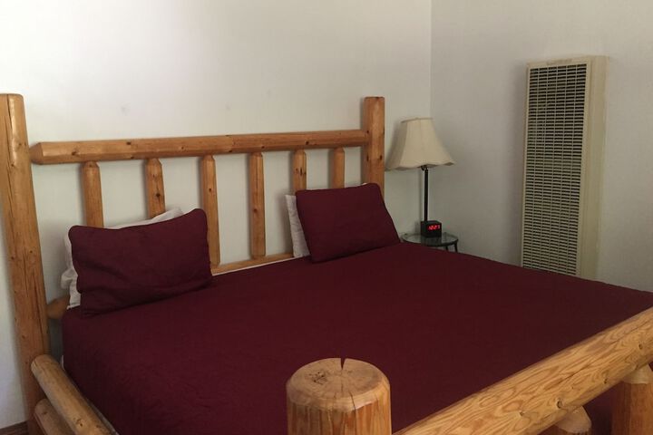 Room 51 of 105