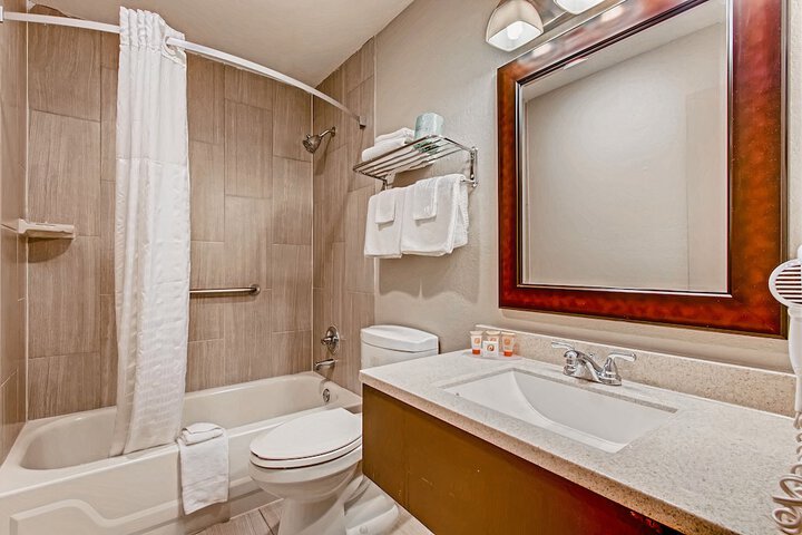 Room 47 of 65