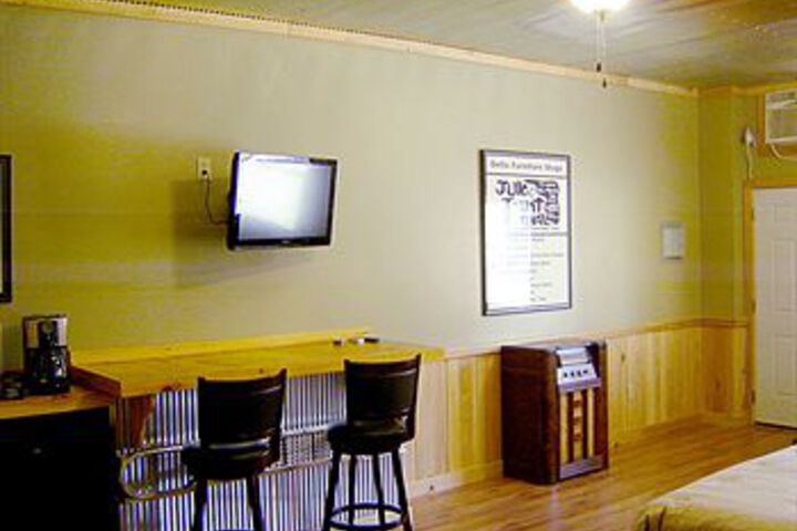Bluestown Inn