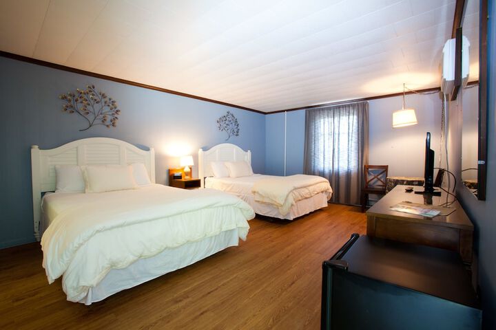 Room 14 of 28