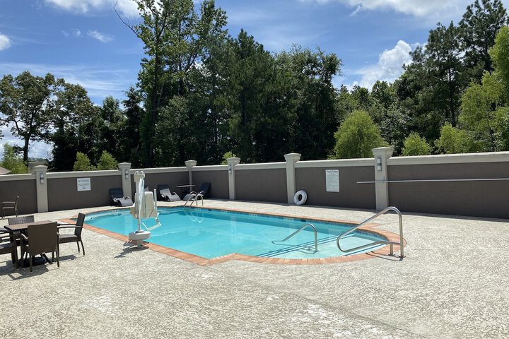 Pool 8 of 62