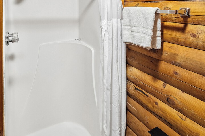 Denali Crows Nest Cabins