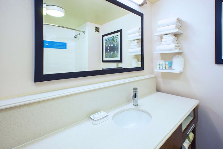 Hampton Inn & Suites Providence / Warwick-Airport