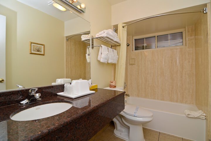 Room 21 of 30