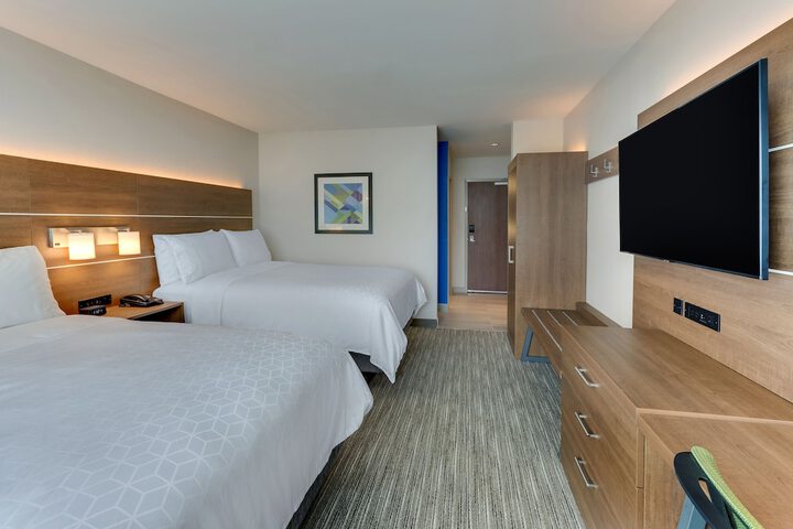 Room 19 of 79