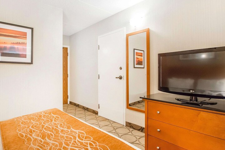 Room 17 of 41