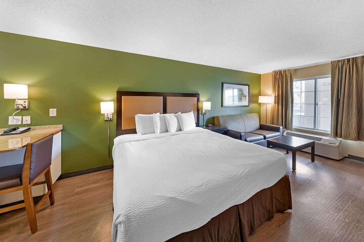 Room 20 of 26