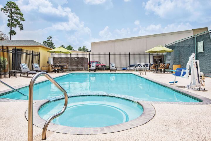 Pool 5 of 49