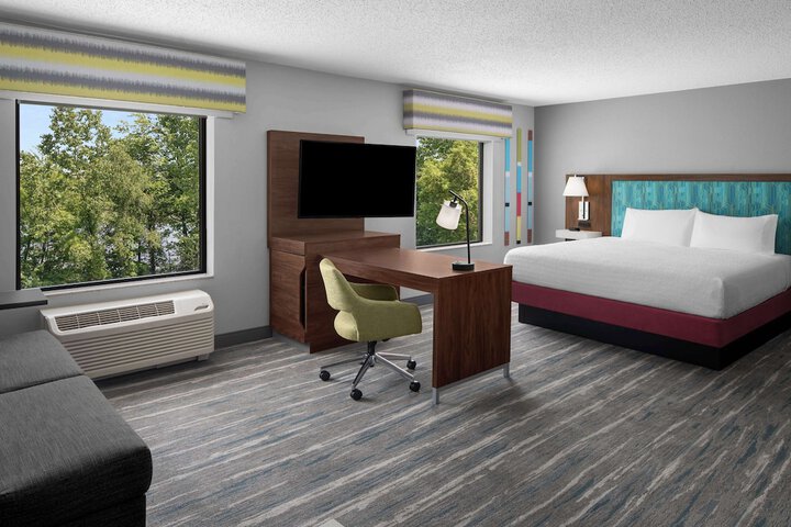 Room 16 of 30