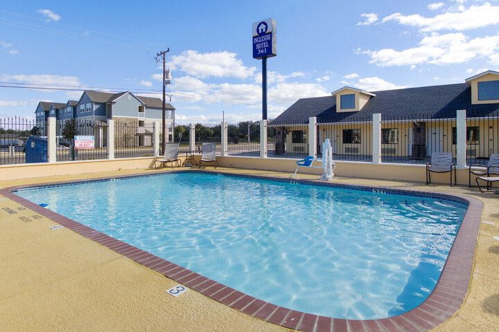 Pool 7 of 51