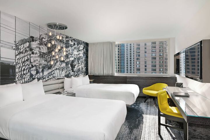Room 27 of 71