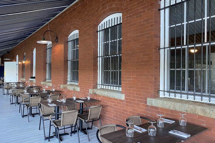 Dining 66 of 121