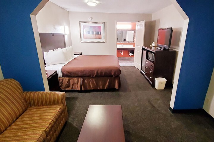 Room 19 of 34