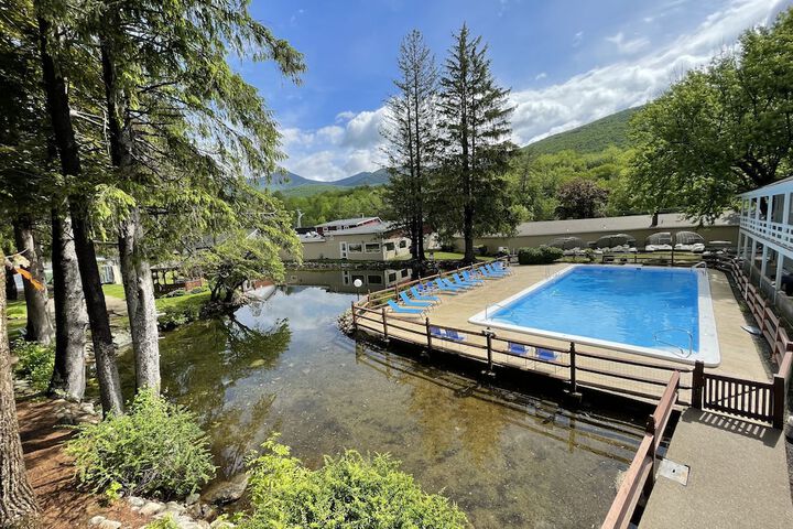 Pool 7 of 39