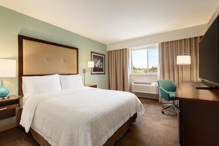 Room 22 of 40