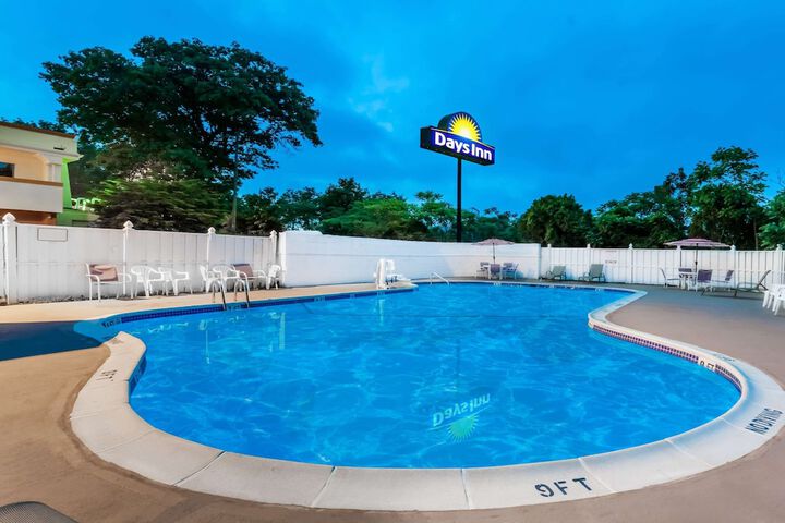 Pool 3 of 20