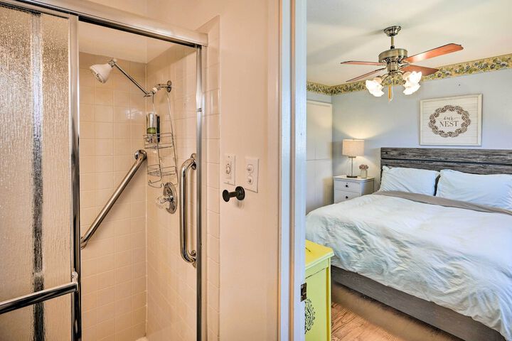 1 Mi to Main Street Sutter Creek: Poolside Oasis!