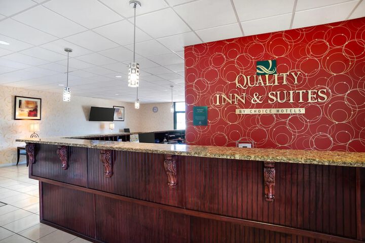 Quality Inn & Suites near Lake Eufaula