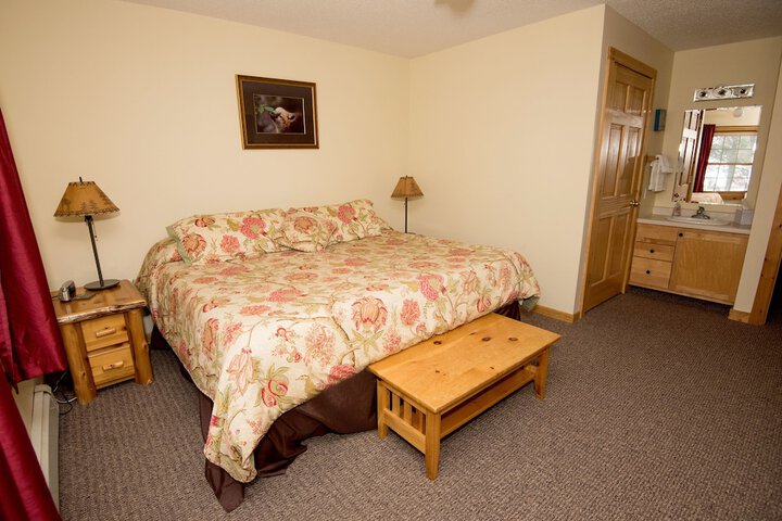 Room 54 of 89