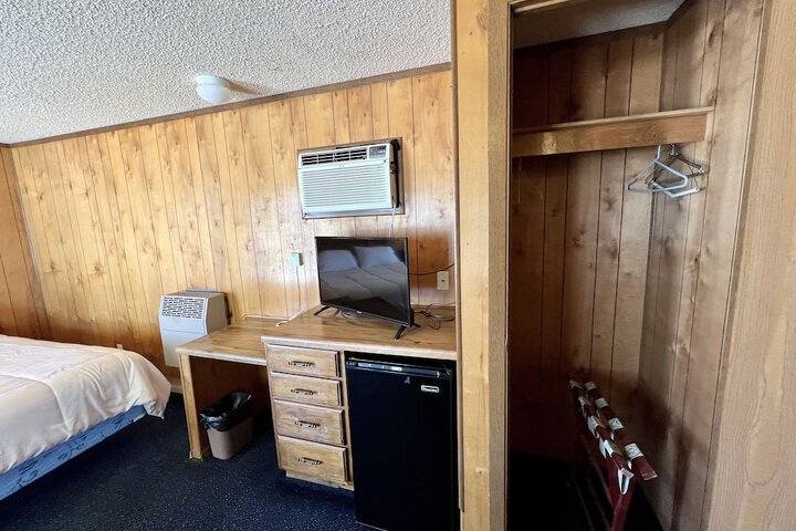 Room 21 of 51